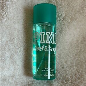 PINK Cool and Bright Body Mist